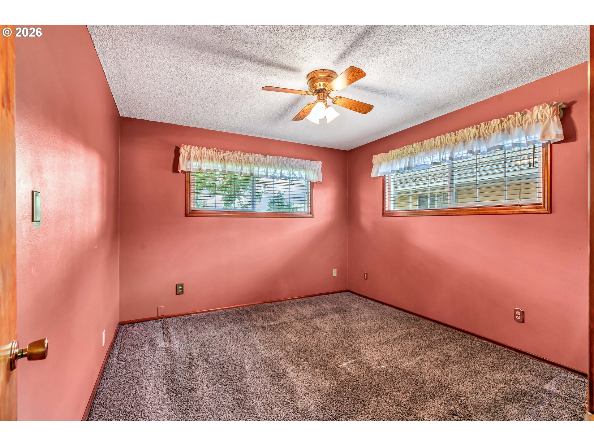 994 33rd Avenue Longview, WA 98632 - Photo 17 of 34
