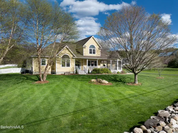 $1,250,000 | 9 East Road, Adams, MA 01220