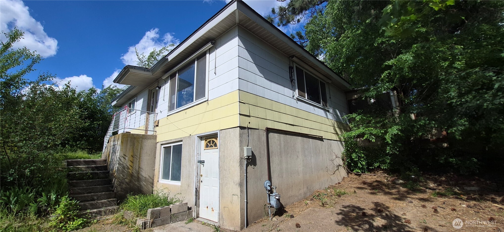 611 South Farr Road Spokane, WA 99206 - Photo 15 of 17