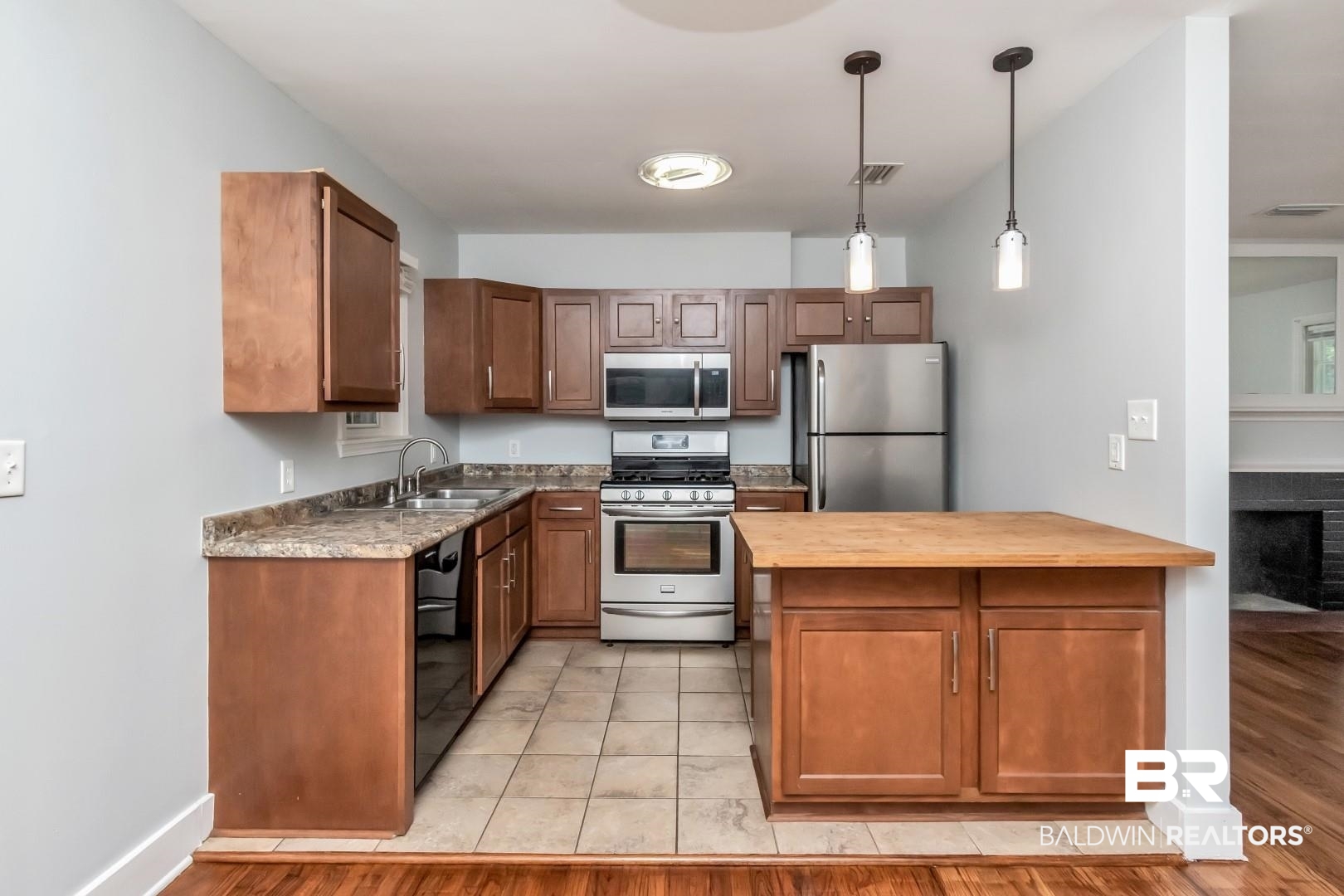 5224 Border Drive South Mobile, AL 36608 - Photo 8 of 22