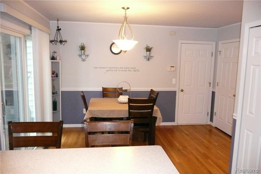 9200 Chilson Road Pinckney, MI 48169 - Photo 12 of 26 Breakfast Area