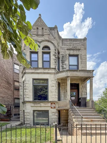 $675,000 | 6224 South Greenwood Avenue, Chicago, IL 60637