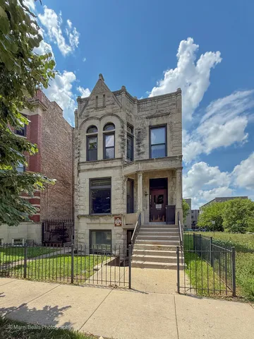 $675,000 | 6224 South Greenwood Avenue, Chicago, IL 60637