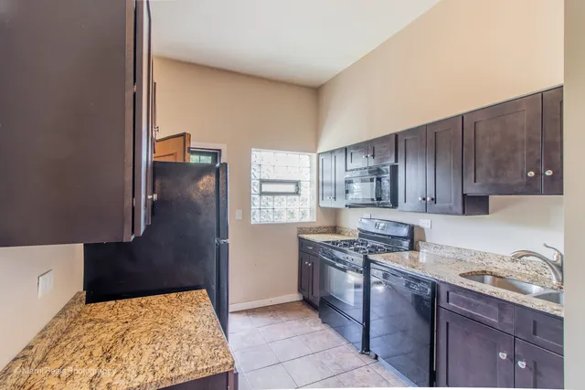 $675,000 | 6224 South Greenwood Avenue, Chicago, IL 60637