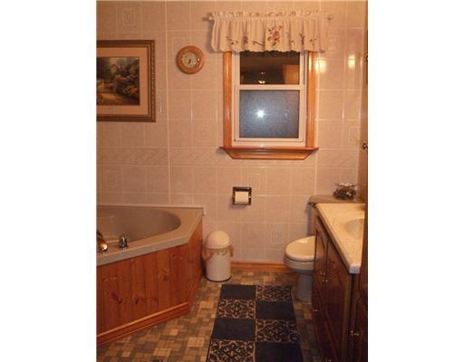696 Rocky Ridge Road Somerset, PA 15501 - Photo 8 of 18 Other. First Floor Bath