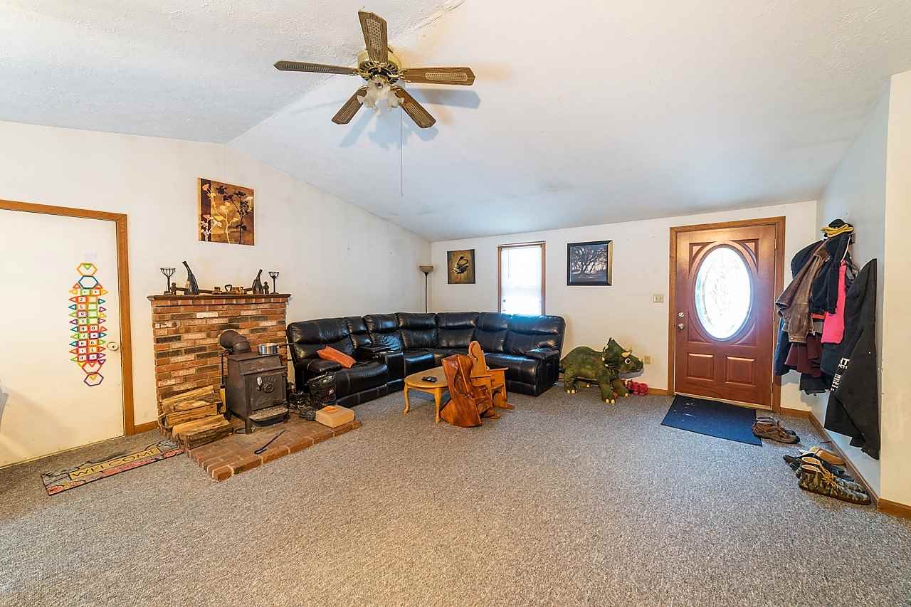 188 Puckerbrush Road Campton, NH 03223 - Photo 5 of 16 Gallery Image 5
