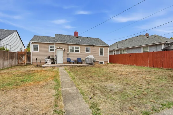 $320,000 | 5018 North Stevens Street, Spokane, WA 99205
