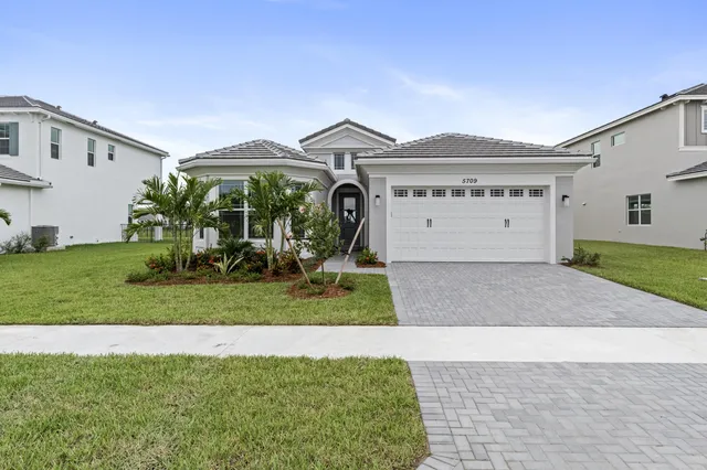 $3,800 | 5709 Bristlecone Cmns, Westlake, FL 33470