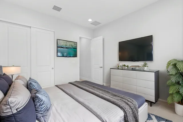 $3,800 | 5709 Bristlecone Cmns, Westlake, FL 33470