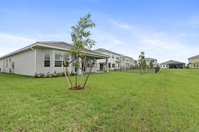 $3,800 | 5709 Bristlecone Cmns, Westlake, FL 33470