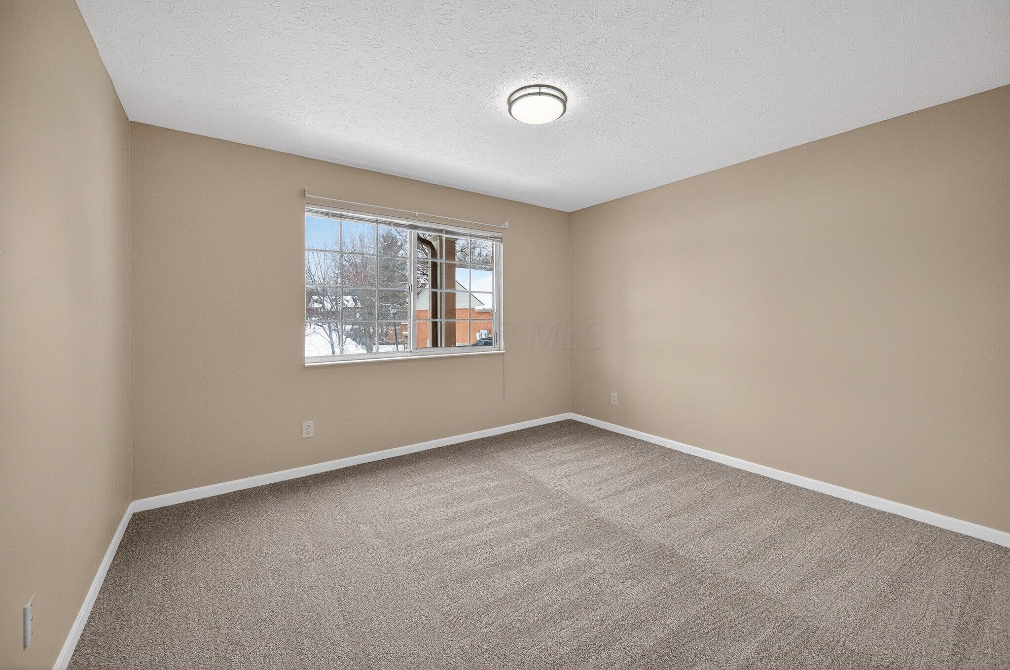 5765 Cheviot Road, Unit 52D Cincinnati, OH 45247 - Photo 21 of 36 20-DSC_0781