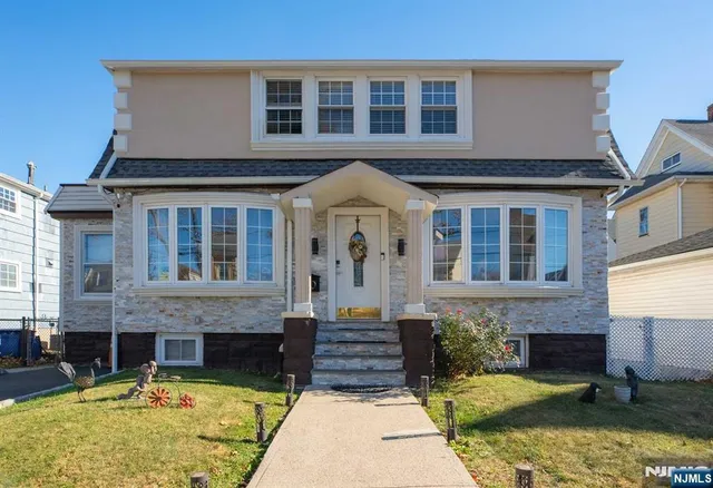 $3,600 | 10 Trinity Place, Kearny, NJ 07032