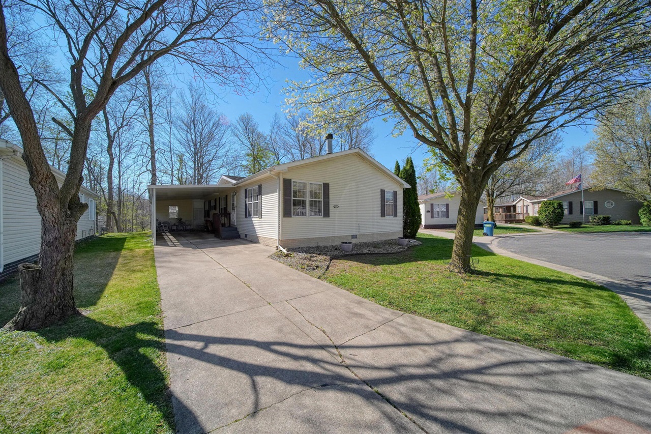 448 Raisin River Drive Adrian, MI 49221 - Photo 35 of 38