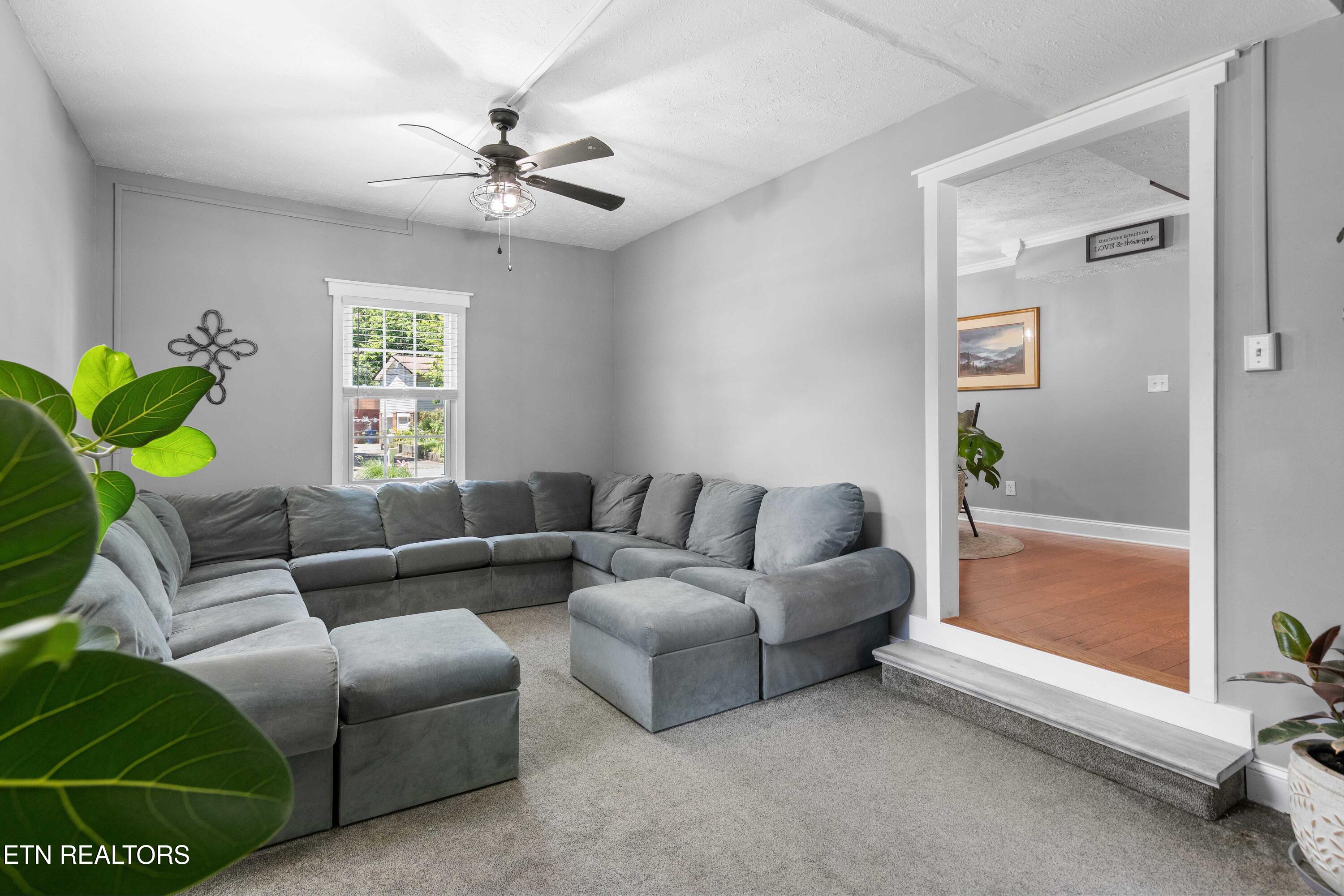 215 Tusculum Drive Oak Ridge, TN 37830 - Photo 13 of 31 13