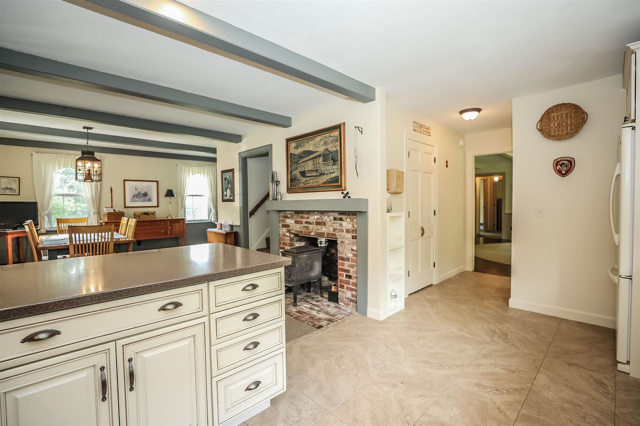 254 Curtis Farm Road Wilton, NH 03086 - Photo 8 of 40