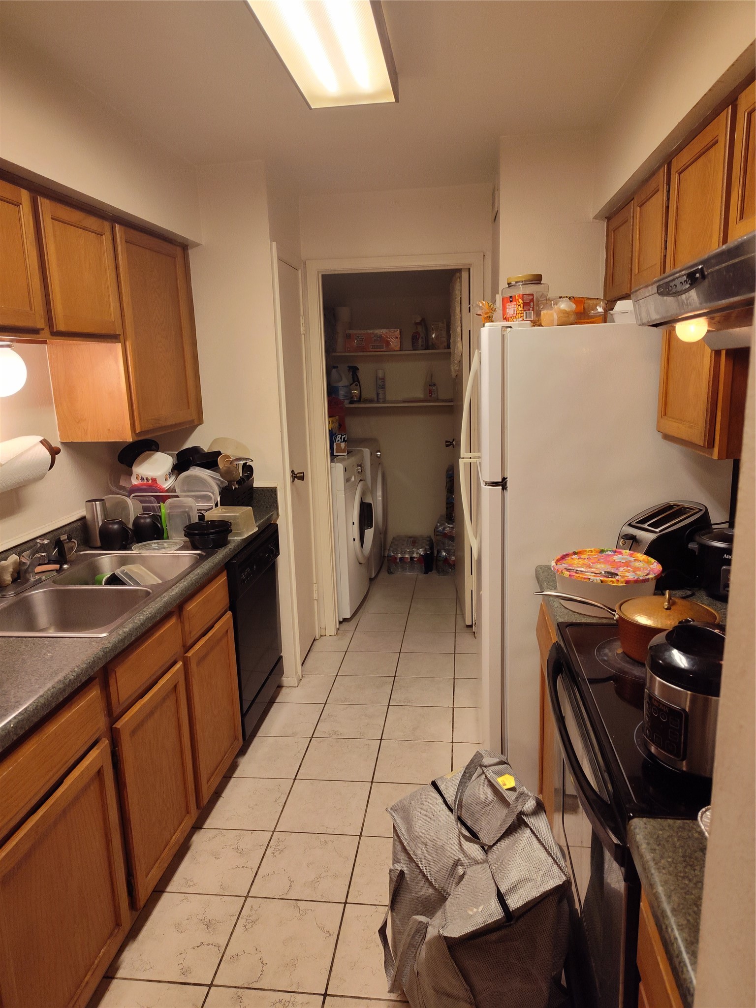 8787 Brae Acres Road, Unit 1005 Houston, TX 77074 - Photo 6 of 10