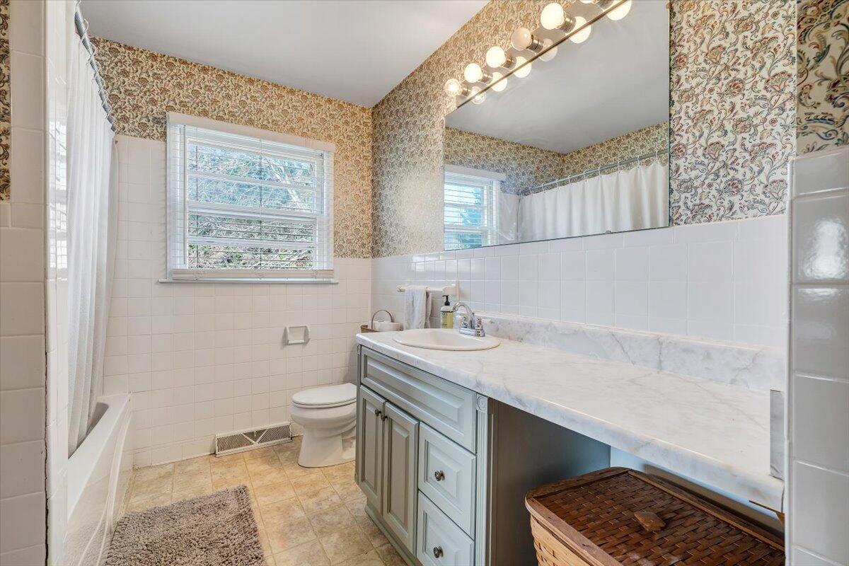 509 Azalea Road Daleville, VA 24083 - Photo 26 of 46 26-MIB08958