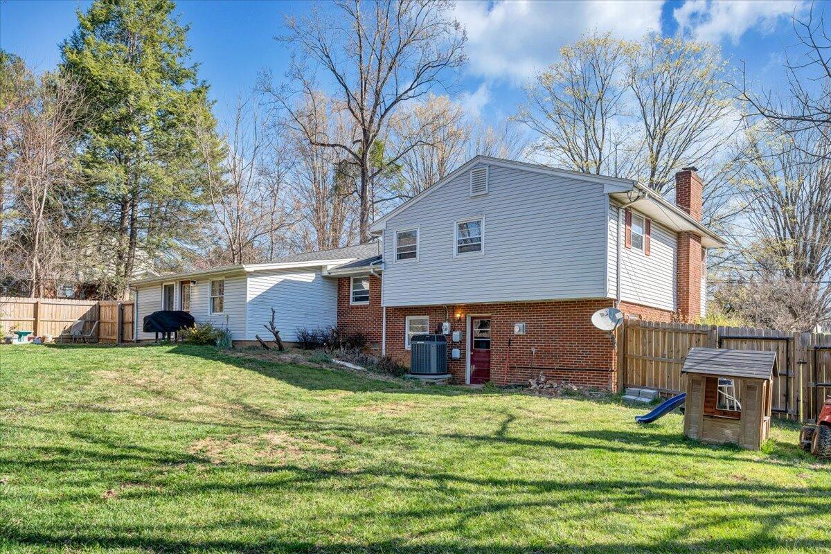 509 Azalea Road Daleville, VA 24083 - Photo 41 of 46 41-MIB09060