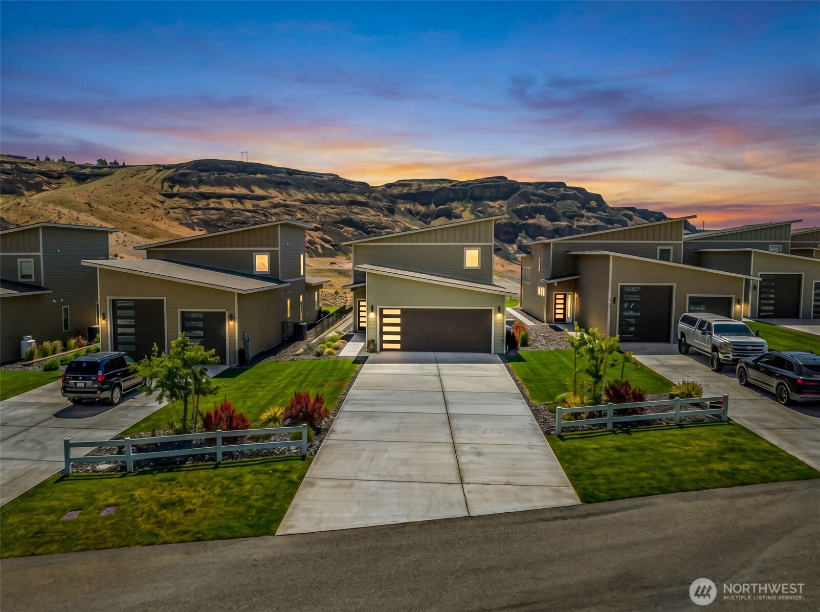 9779 Ridgeview Drive Northwest Quincy, WA 98848 - Photo 1 of 40