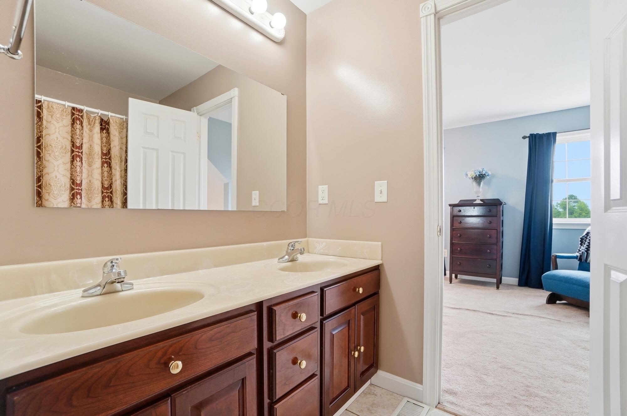 4787 Refugee Road Baltimore, OH 43105 - Photo 53 of 126