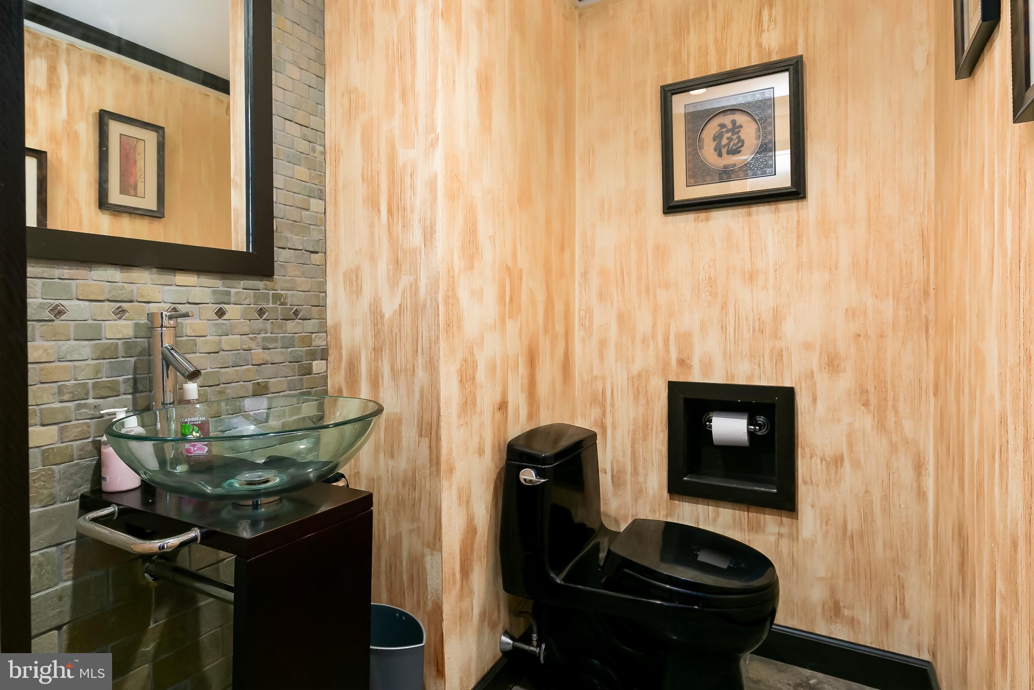 827 Richard Road Cherry Hill, NJ 08034 - Photo 24 of 37 Half bath on lower level
