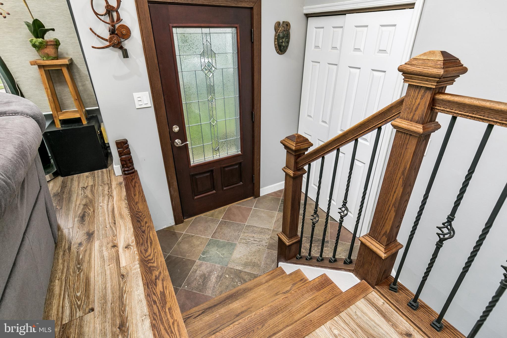 827 Richard Road Cherry Hill, NJ 08034 - Photo 4 of 37 Gallery Image 4