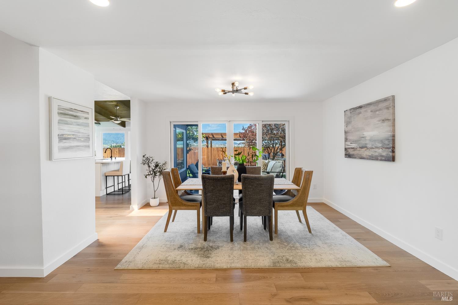 17 Channel Drive Corte Madera, CA 94925 - Photo 13 of 43