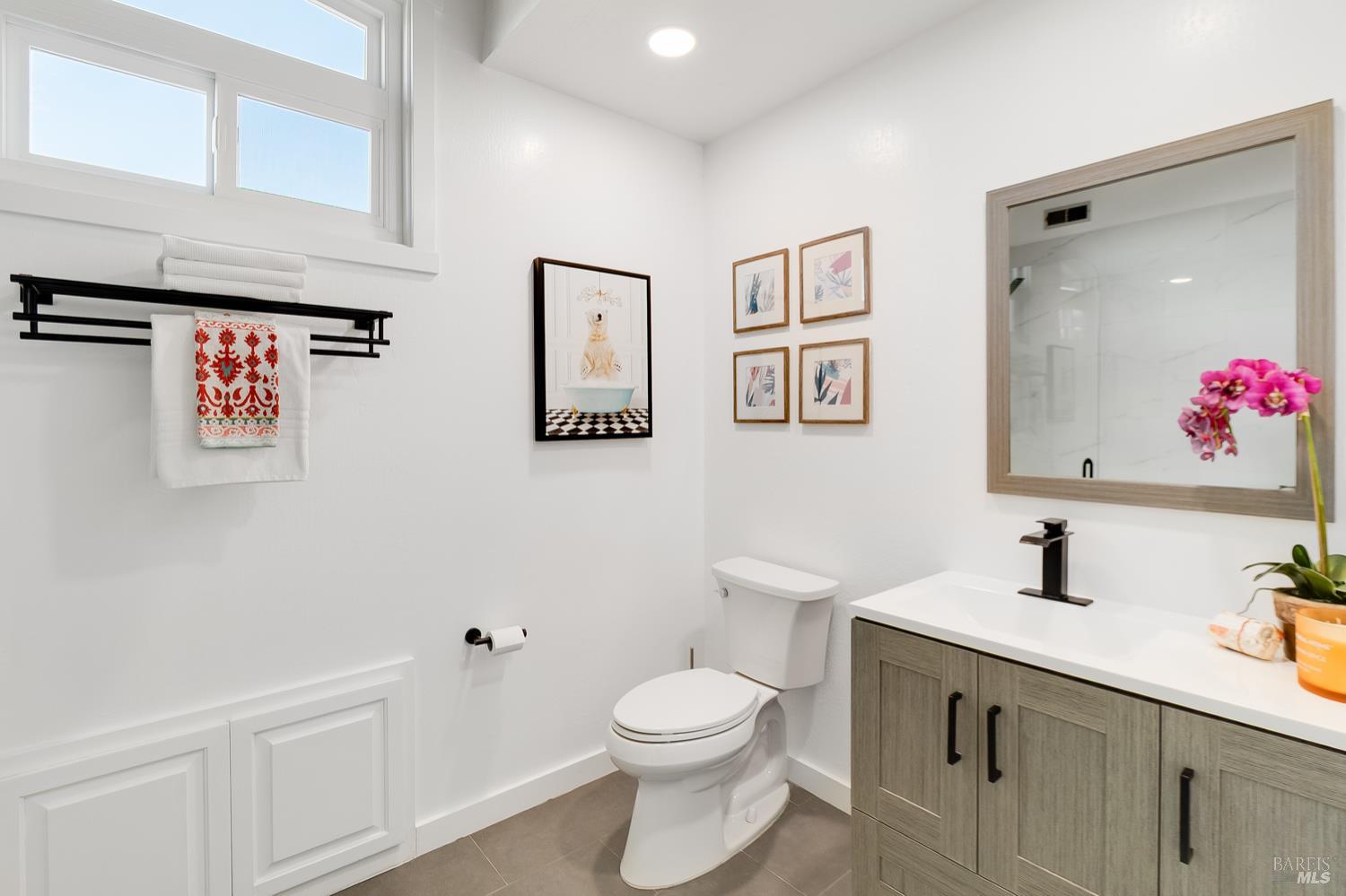 17 Channel Drive Corte Madera, CA 94925 - Photo 20 of 43