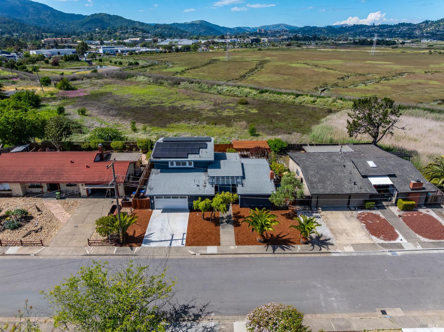 17 Channel Drive Corte Madera, CA 94925 - Photo 37 of 43