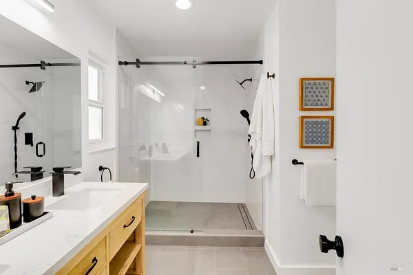 $2,850,000 | 17 Channel Drive, Corte Madera, CA 94925