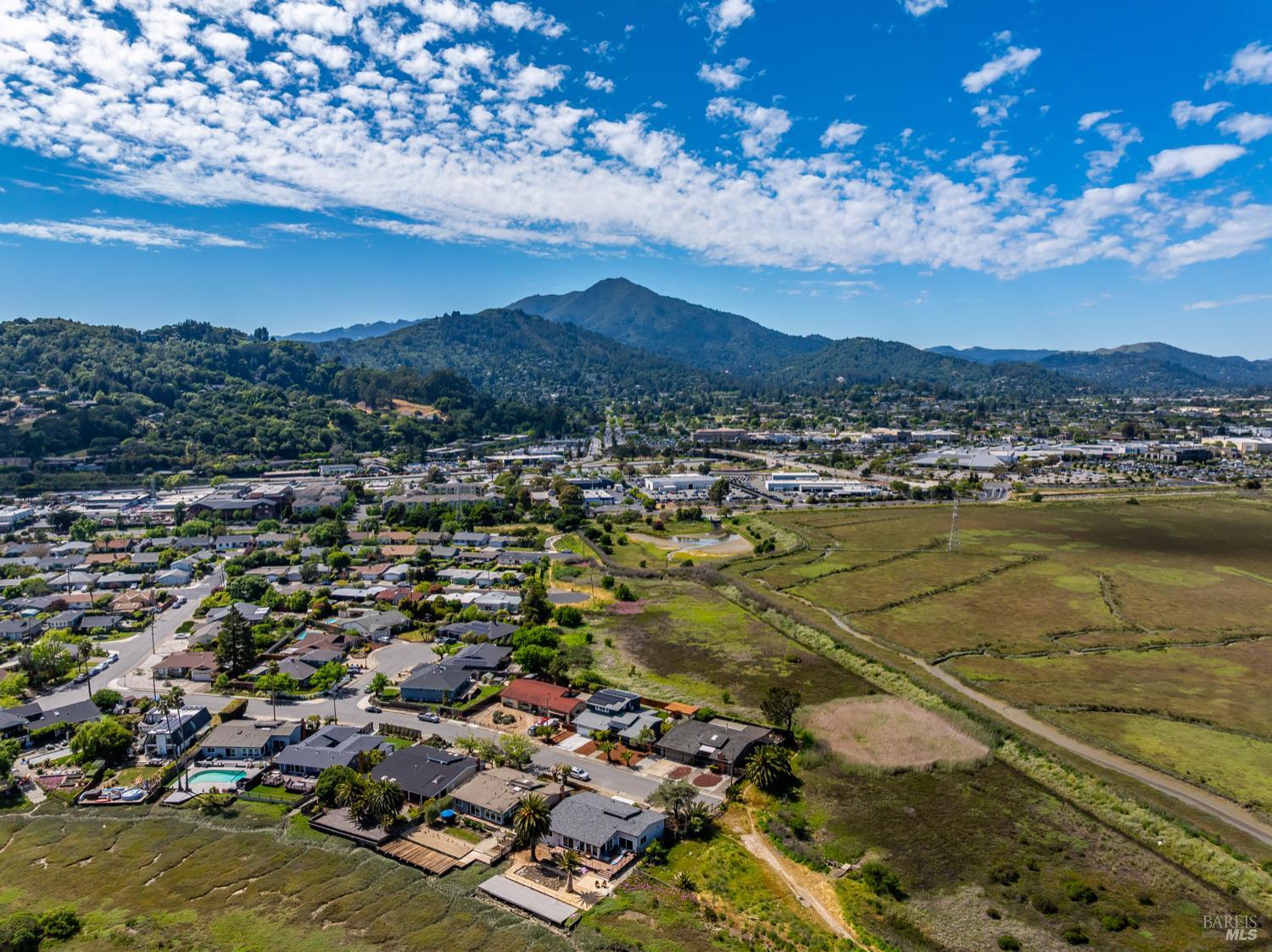 17 Channel Drive Corte Madera, CA 94925 - Photo 42 of 43