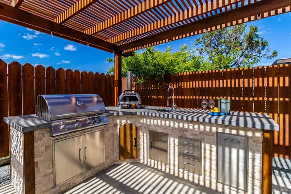 $2,850,000 | 17 Channel Drive, Corte Madera, CA 94925