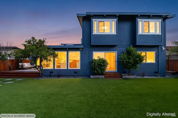 $2,850,000 | 17 Channel Drive, Corte Madera, CA 94925