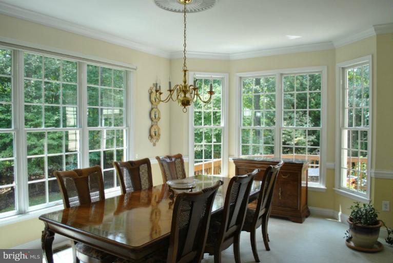 2707 Howard Grove Road Davidsonville, MD 21035 - Photo 13 of 30 Dining Room