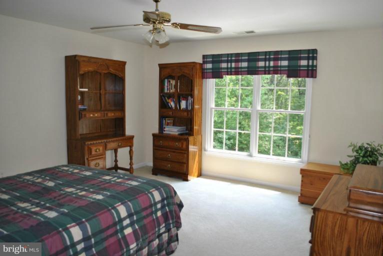 2707 Howard Grove Road Davidsonville, MD 21035 - Photo 17 of 30 Bedroom #2