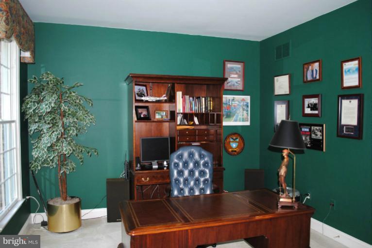 2707 Howard Grove Road Davidsonville, MD 21035 - Photo 23 of 30 Office/Den