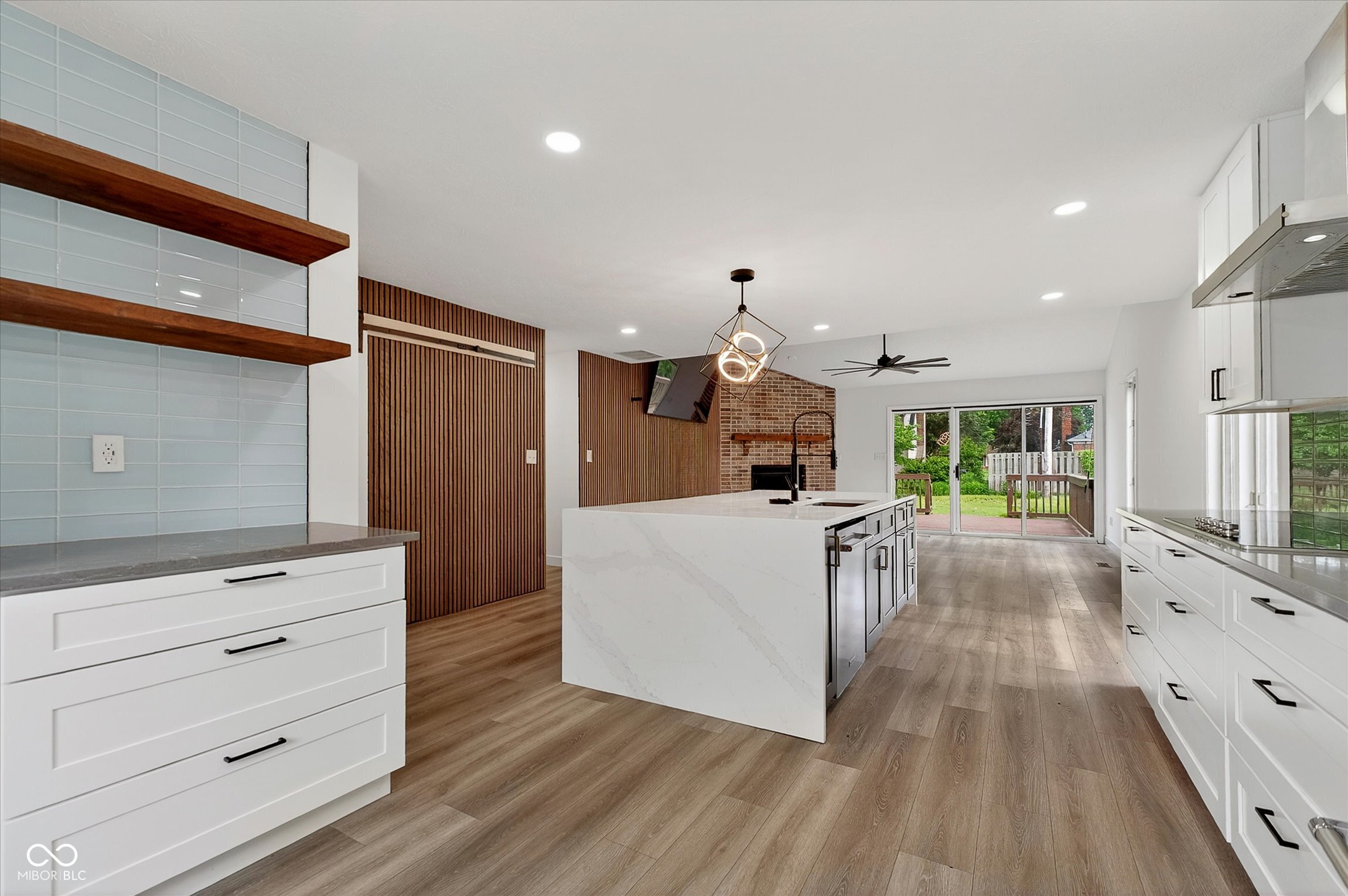 8425 Carthay Circle Fishers, IN 46038 - Photo 11 of 30