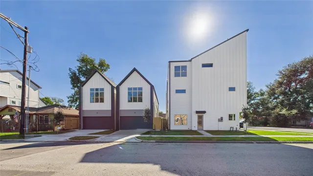 $369,900 | 5314 Terry Street, Houston, TX 77009