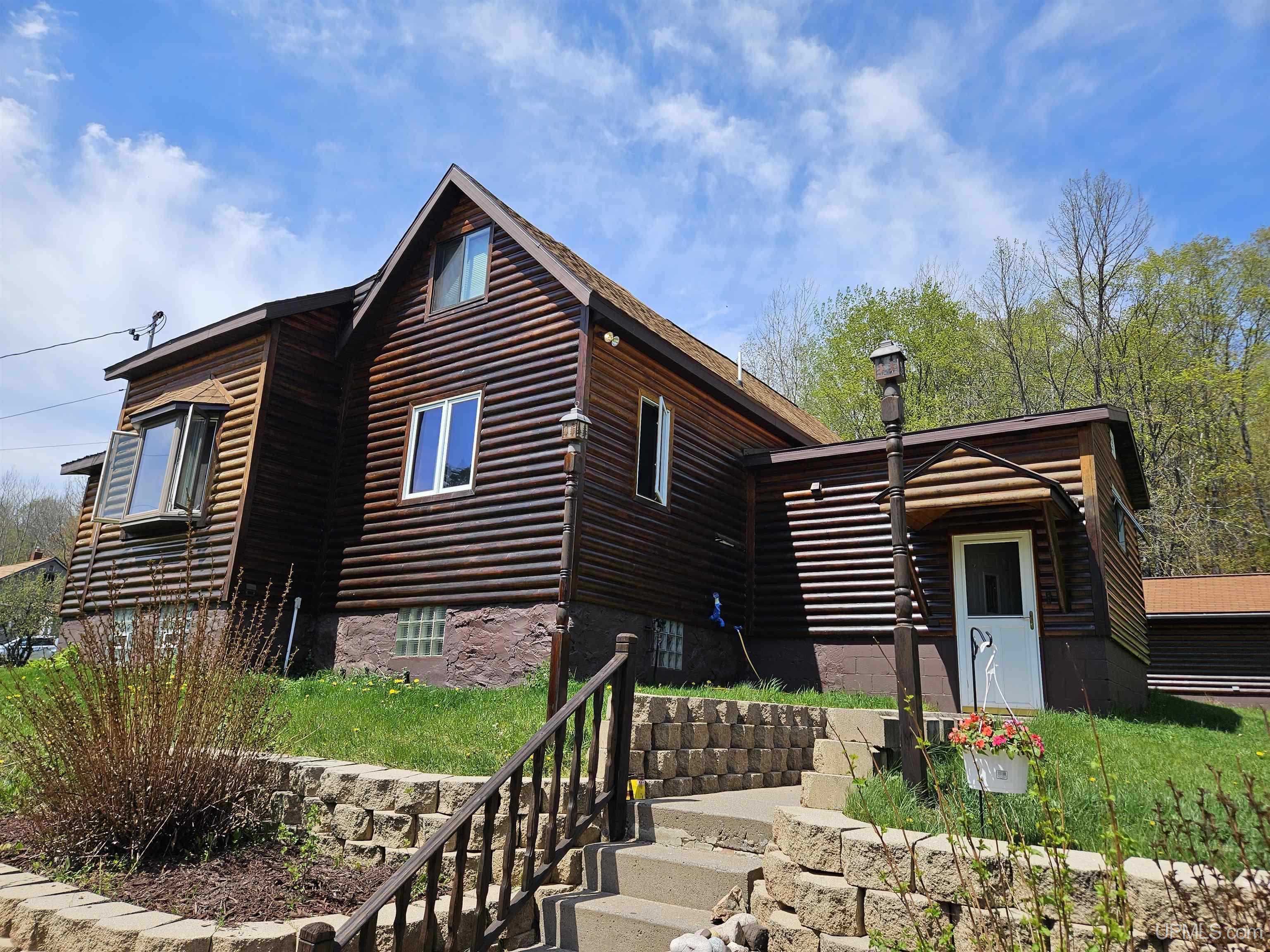 167 Valley Road Negaunee, MI 49866 - Photo 1 of 72 Gallery Image 1