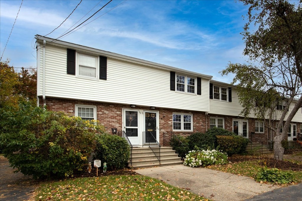 98 Hooper Road, Unit 98 Dedham, MA 02026 - Photo 1 of 41 Gallery Image 1