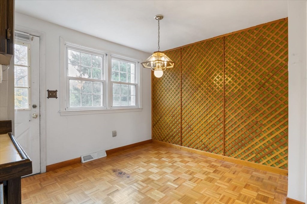 98 Hooper Road, Unit 98 Dedham, MA 02026 - Photo 12 of 41 Gallery Image 12