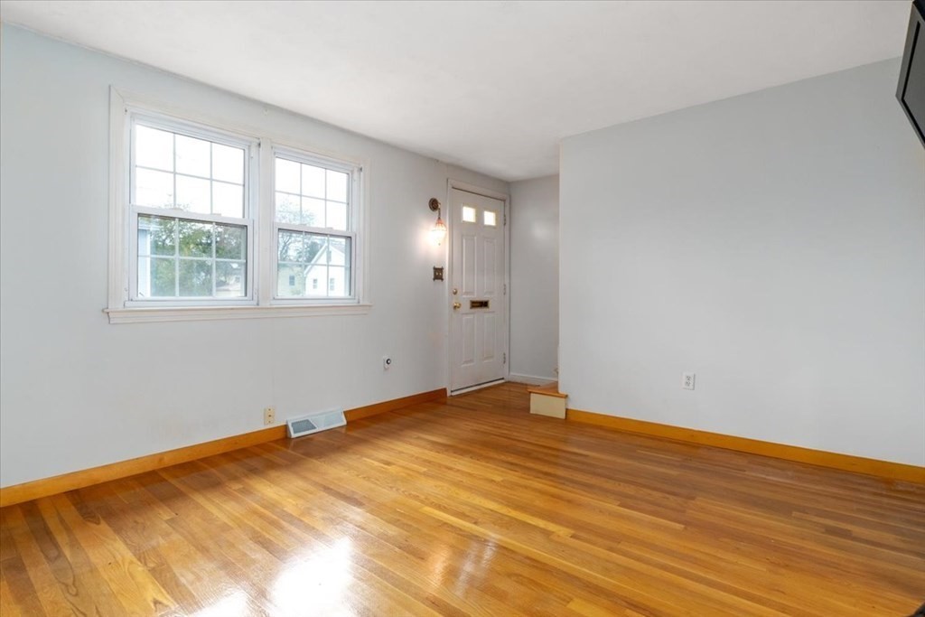 98 Hooper Road, Unit 98 Dedham, MA 02026 - Photo 2 of 41 Gallery Image 2
