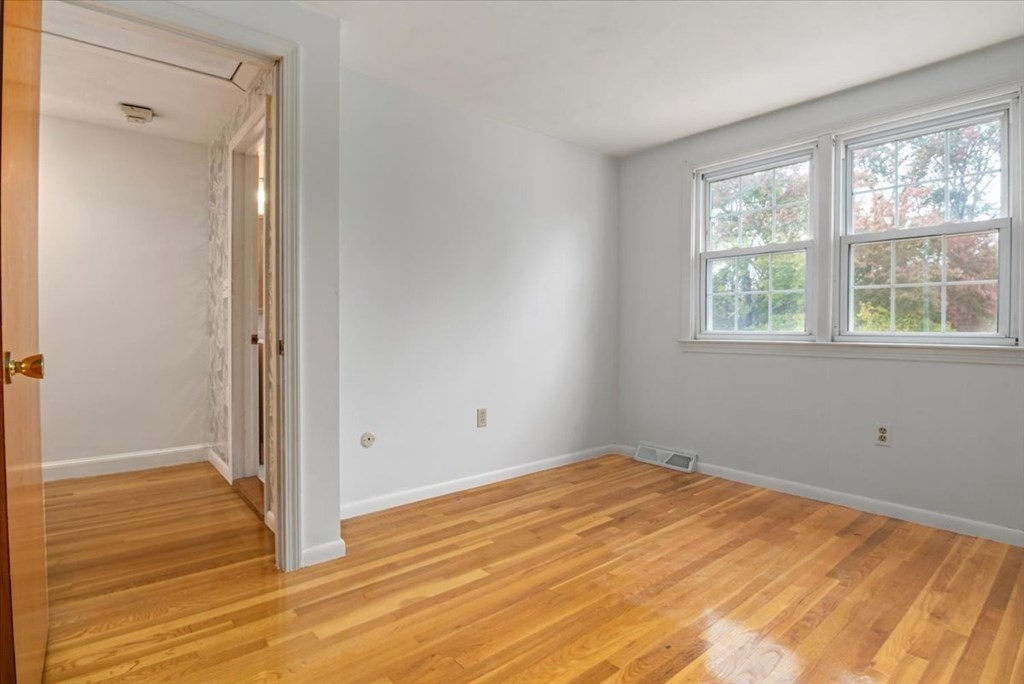 98 Hooper Road, Unit 98 Dedham, MA 02026 - Photo 25 of 41 Gallery Image 25