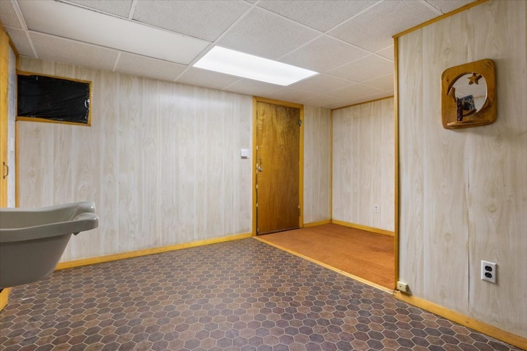 98 Hooper Road, Unit 98 Dedham, MA 02026 - Photo 28 of 41 Gallery Image 28