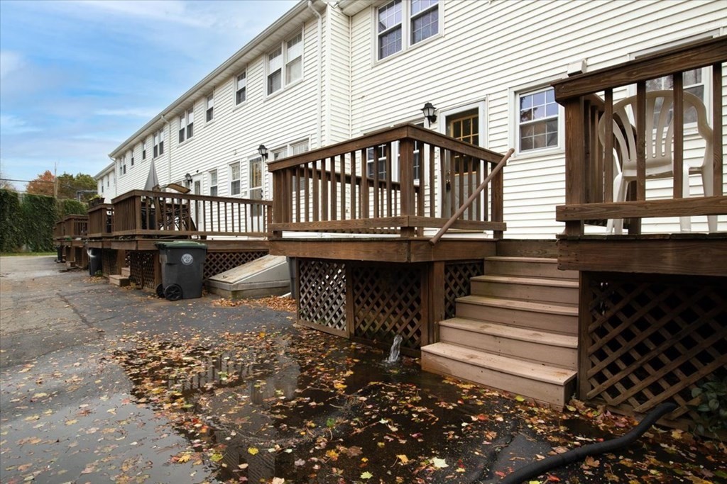 98 Hooper Road, Unit 98 Dedham, MA 02026 - Photo 32 of 41 Gallery Image 32