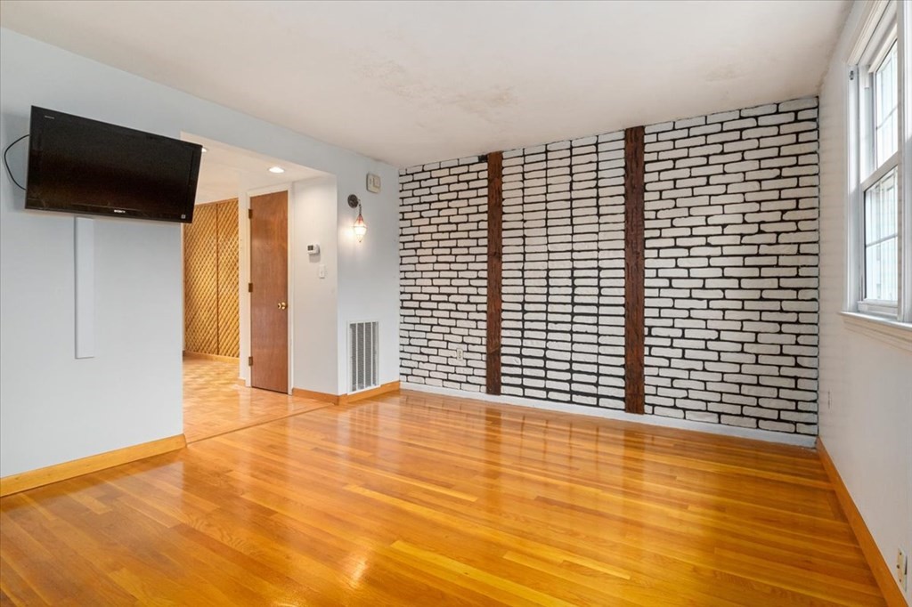 98 Hooper Road, Unit 98 Dedham, MA 02026 - Photo 8 of 41 Gallery Image 8