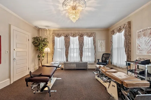 $1,100,000 | 741 Salem Street, Lynnfield, MA 01940