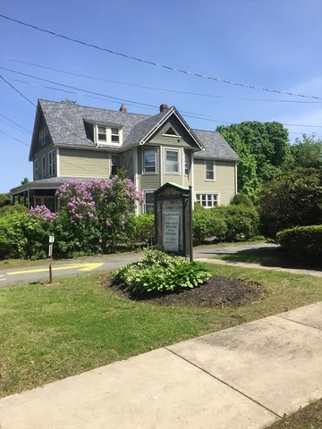 $1,100,000 | 741 Salem Street, Lynnfield, MA 01940