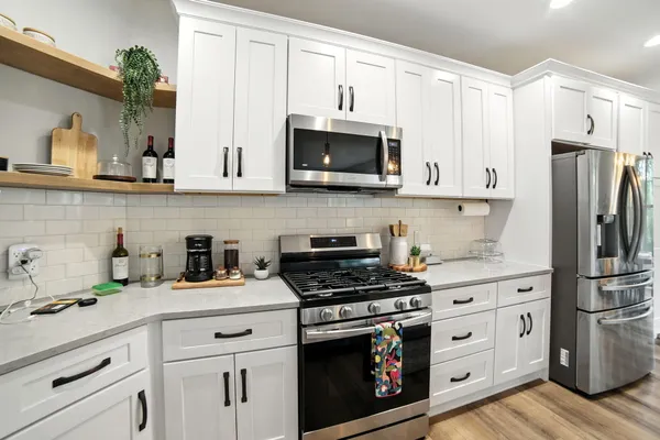$559,900 | 11275 Killarney Drive, Stanwood, MI 49346