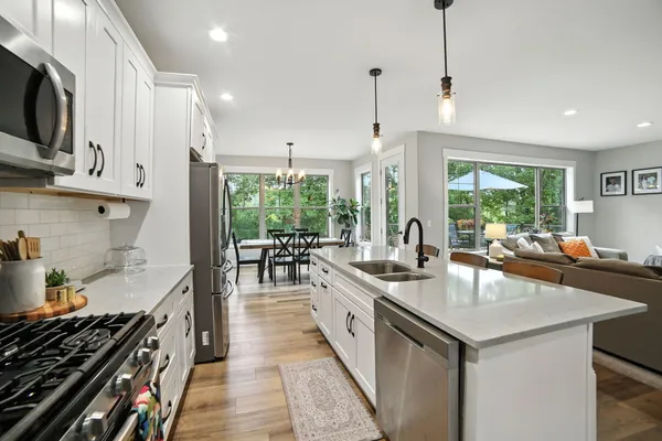 $559,900 | 11275 Killarney Drive, Stanwood, MI 49346